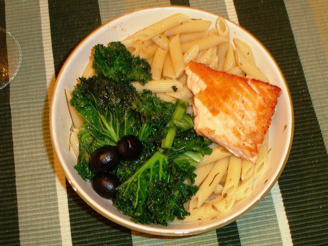 Salmon pasta kale bowl